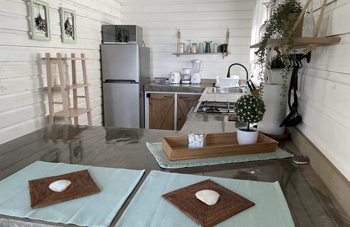 Antoneys Cay Apartment | You cannot beat this location if you want to stay close to the West Bay beach