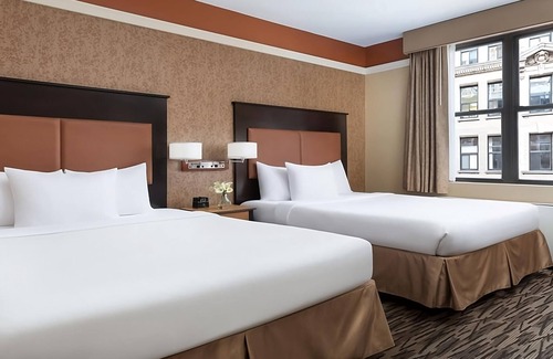 Koreatown Hotel | You Found It! 2 Comfortable Units, Pet-friendly Property, Close to The High Line