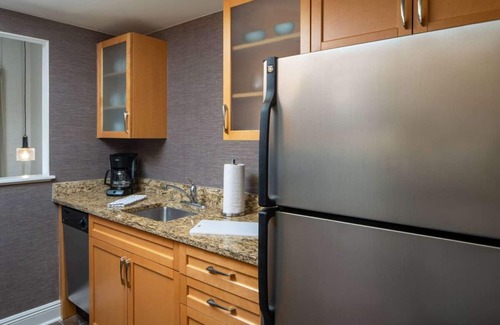 Arts/Warehouse District Hotel | You Found it! Contemporary 2BR Suite with Breakfast, Outdoor Pool, Pet-friendly!
