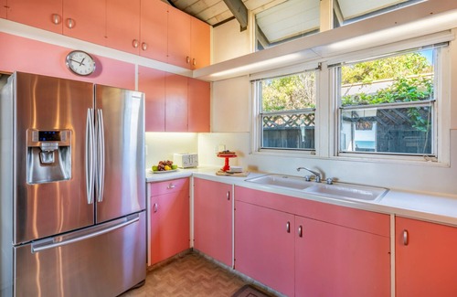 Pierpont Bay House | You'll love the Charm of Family Tides Beach Front House!