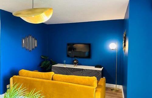 Anatole France Apartment | You&Me