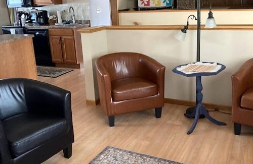 La Crescent House | You Will Love Your Stay At Crescent Moon Retreat