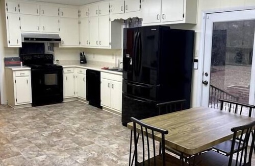 Huntsville House | You won't want to leave!