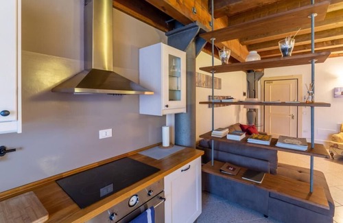 Molina House | Youatmolino Art Apartmnet