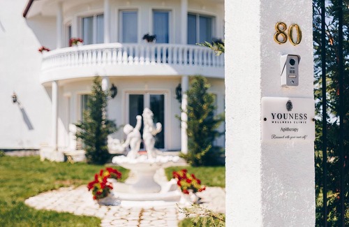 Racari Bed & Breakfast | YOUness WELLness Clinic & Retreats