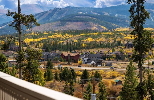 Fraser Condo | Young-Family Friendly Condo in Super Central Location