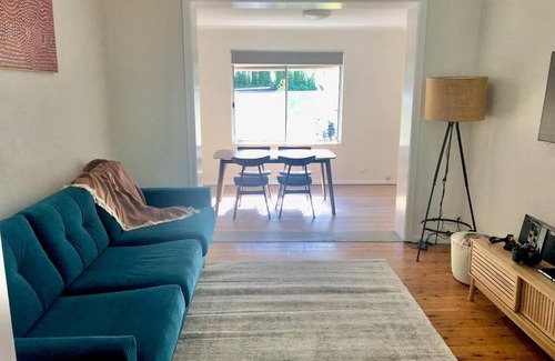 South Albury House | Young Olive