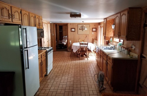 Pelican Lake Cottage | Young's Cabin