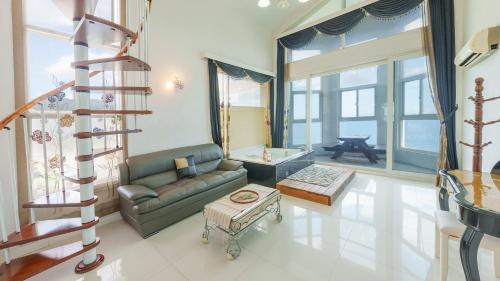 Yeongdeok House | Youngduk Sea & Spa Pension