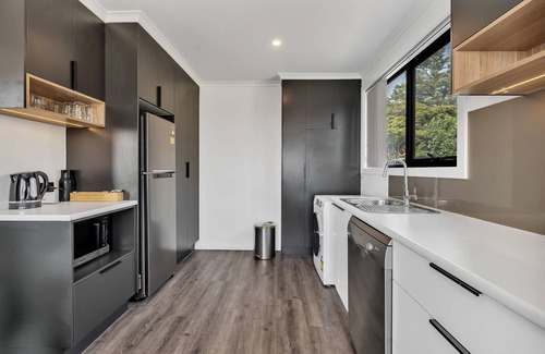 Youngtown Apartment | Youngtown Executive Apartments