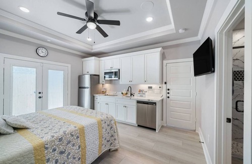 Southeast Houston Apartment | Your 2024 Ideal Studio Near Medical Ctr & Downtown