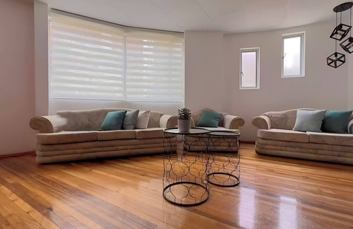 Huayna-Capac Apartment | Your Adventure in Cuenca Starts Here: Fully Equipped Apartment in Downtown