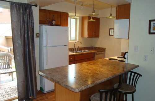 Wildernest House | Your Adventure Starts Here! Cozy Mountain Townhome