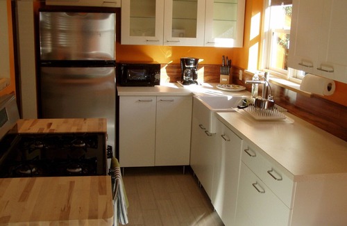 South Wrigley Apartment | Your Apartment for Business and Holidays