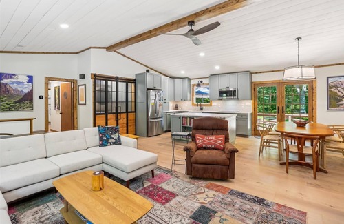Timberline House | Your base camp for mountain adventures!