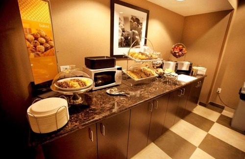 Kent House | YOUR BASE FOR SEATTLE BUSINESS!