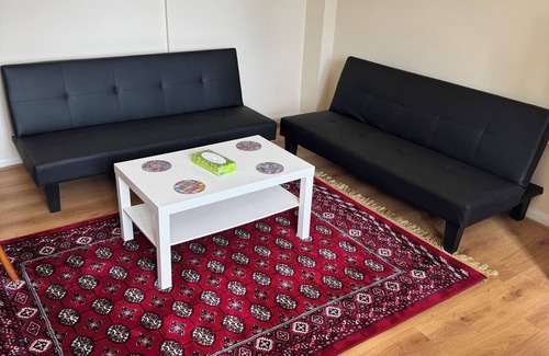 Barnhill Apartment | Your base to explore London