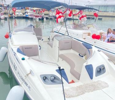 Bab al-Bahr Boat Rental | Your boat
