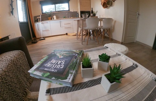 Bernieres-sur-Mer Cottage | YOUR CALM AND COZY CHALET 200 M FROM THE BEACH