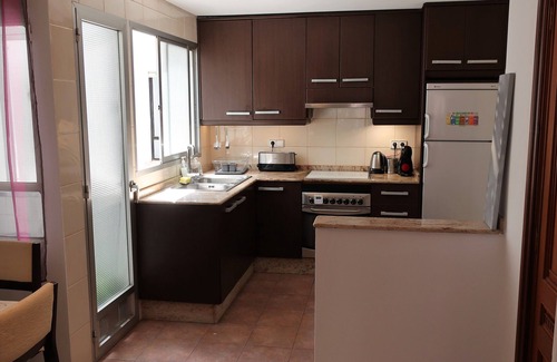 Aiora Apartment | Your central and comfortable 100 sqm flat in Valencia City. 10 Gigabit internet