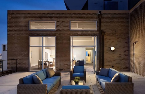 Central Business District Apartment | Your Comfort in Mind! Kitchen, Onsite Parking!