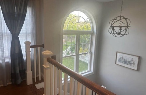 Worcester House | Your comfort vacation stays in Worcester, MA I Whole house l 3beds 2.5baths I