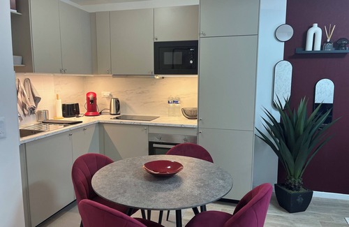 Livry-Gargan Apartment | Your cosy nest in Livry Gargan, about 25 minutes by public transport from Paris