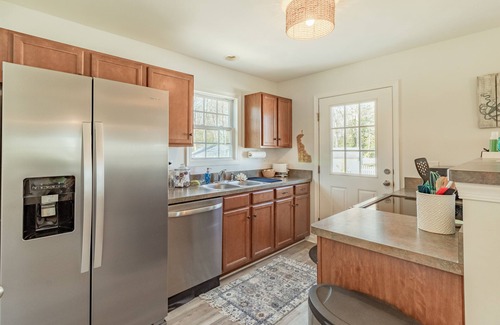 Lewes Cottage | Your cozy and quiet cottage retreat.