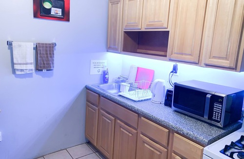 Ocean Hill House | Your cozy Brooklyn retreat awaits!