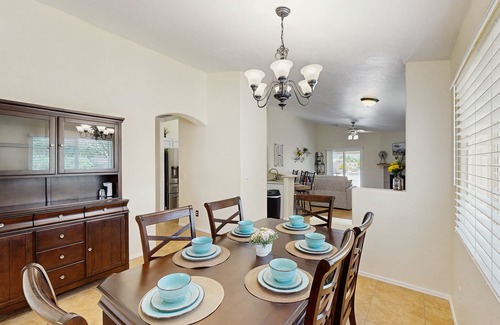 Rancho Vistoso House | Your Cozy Desert Escape in the Heart of Oro Valley! Home has AC and parking