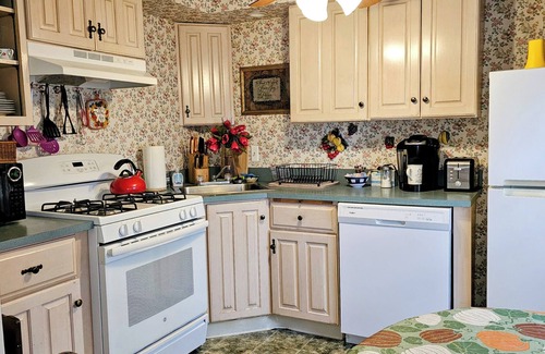 Greensburg Apartment | Your Cozy Home in Greensburg, Laurel Highlands, near Seton Hill, Excela Health