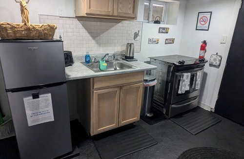 Vauxhall House | Your Cozy South Orange, NJ Home away from Home!
