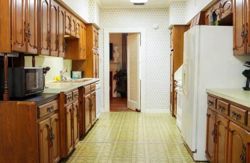 Downtown Apartment | Your Crew's Home Away From Home