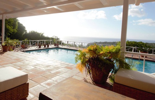 Garibaldi Hill Villa | YOUR DREAM AWAITS YOU IN THIS STUNNING VILLA WITH BREATHTAKING OCEAN VIEWS
