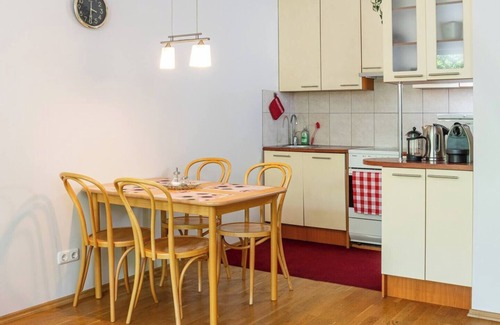 Old Town Apartment | Your Dream Flat in the City Centre + Free Parkingn