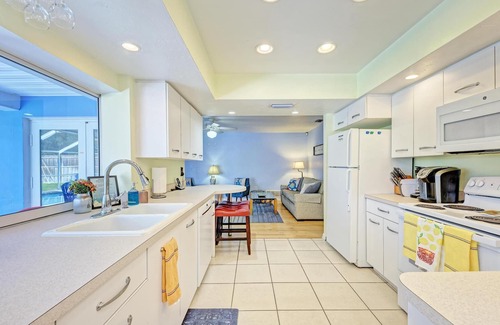 Sarasota Springs House | Your Dream Pool Home in Sarasota - #1 Siesta Key Beach a short drive