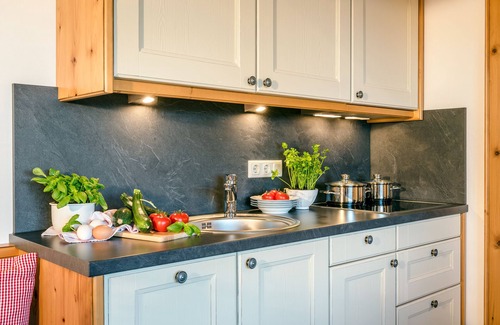 Chieming Apartment | Your dream vacation - above the Chiemsee shore - magnificent sunsets