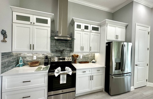 Pine Valley House | * Your dreamy Florida retreat where sunshine, serenity, and style come together! *