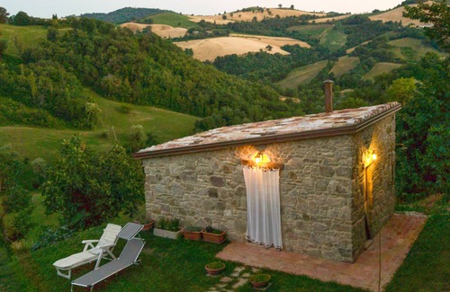 Macerata Feltria House | Your entire private home in the beautiful peaceful hills of historic Montefeltro