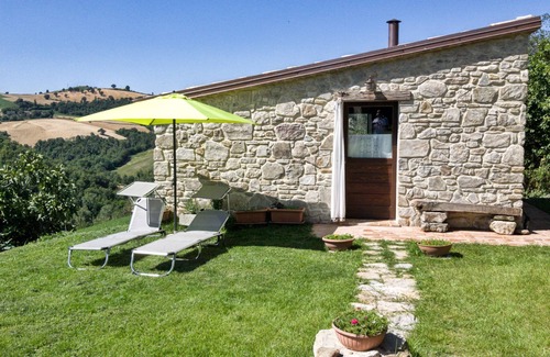 Macerata Feltria House | Your entire private home in the beautiful peaceful hills of historic Montefeltro