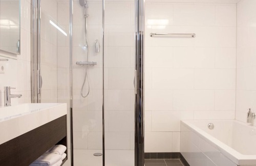 Bosgebied Hotel | Your Gateway to Dutch Nature & City Life—Soest Hotel with Perks - 2 Units
