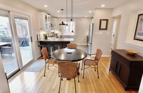 Northeast House | Your Happy Place Entire Home - With Parking