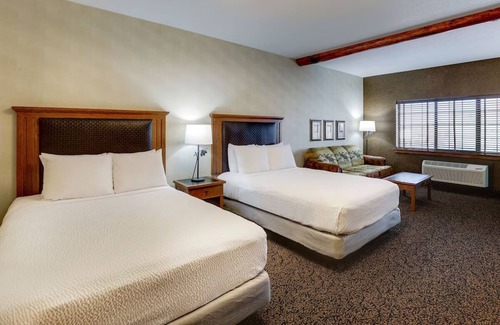 Sioux City Hotel | Your Historic Oasis in Sioux: Rustic Rooms with Hot Breakfast | 2 Units