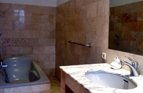 Teuku Umar Bed & Breakfast | Your Holidays In My Paradise