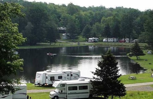 Endicott House | Your Home Away from Home! Water Activities, Free Parking!