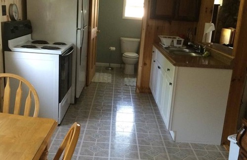 Chaumont Cottage | Your Home Away From Home On Pt Salubrious