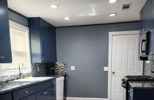 Turlock House | Your Home away from Home ~located minutes from down town Turlock