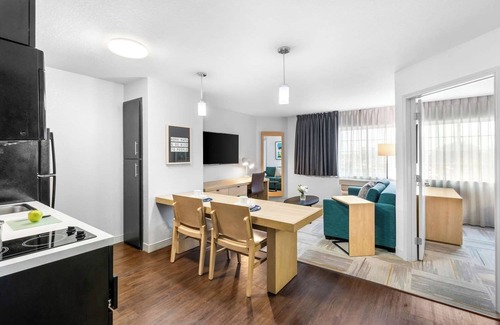 East Congress Hotel | Your Home Away From Home! Short Drive to McKinney Falls State Park, Pet-Friendly