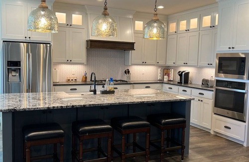 Canyon House | Your Home Away From Home