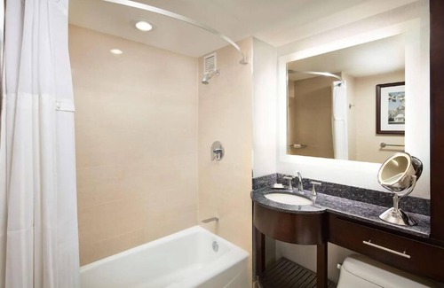 Dupont Circle Hotel | Your Home Away From Home! Pets Allowed, Outdoor Swimming Pool!